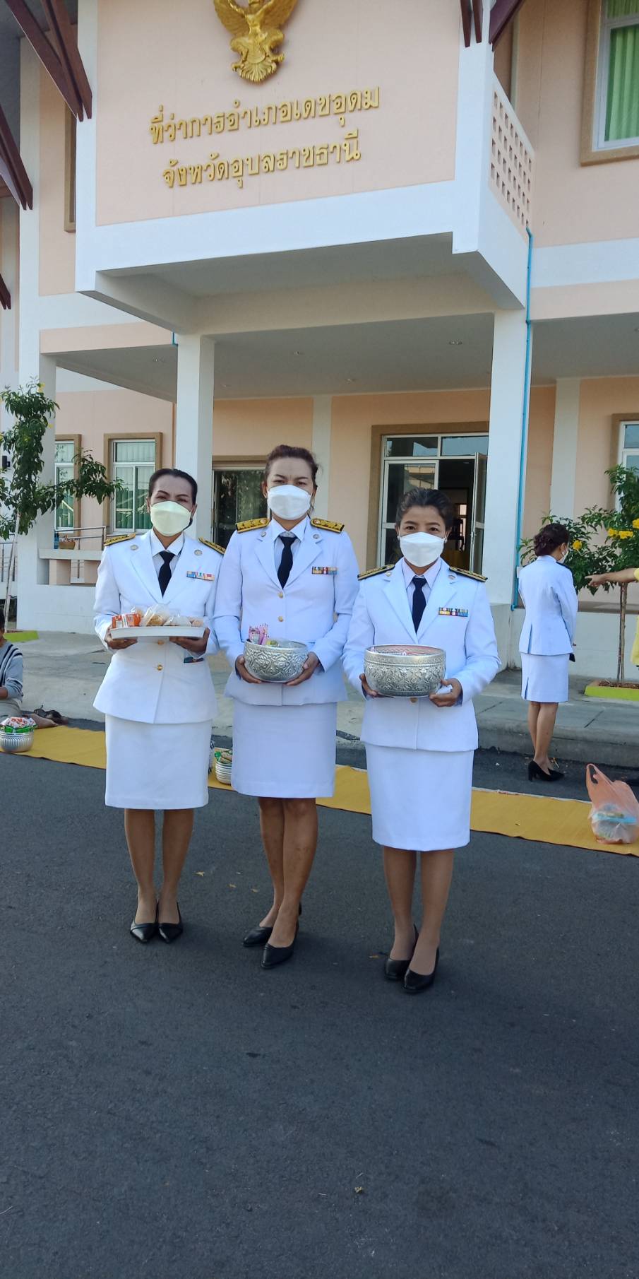 ร่วมถวายพานพุ่ม5ธันวา2564