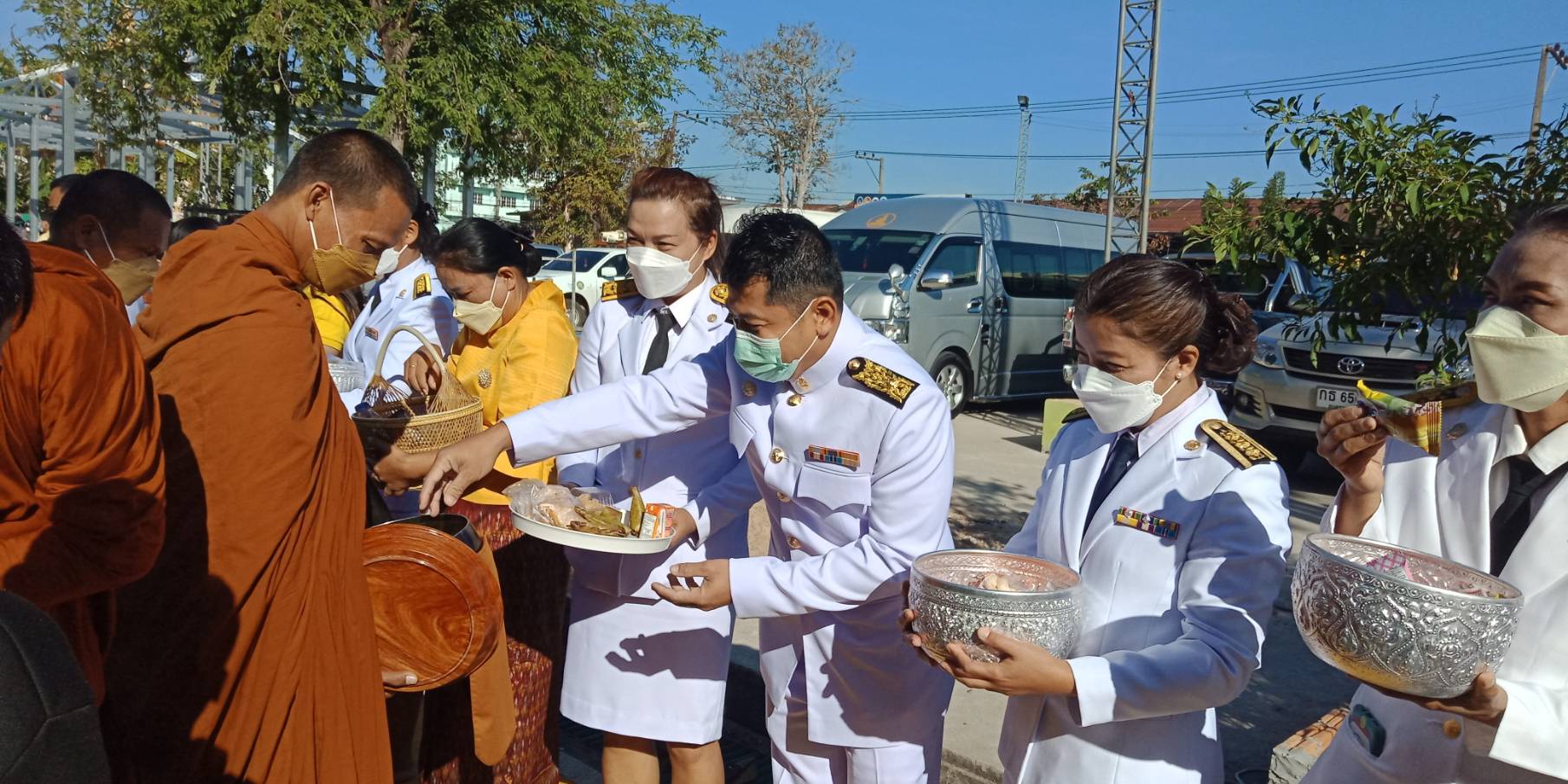ร่วมถวายพานพุ่ม5ธันวา2564