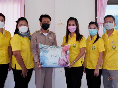 ส่งครูณรงค์ชัยอยู่เย็นโอนย้าย