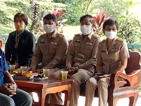ต้อนรับคณะประเมิณพันธ์ข้าว