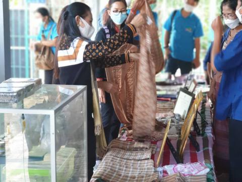 ต้อนรับรองอธิบดีกรมการข้าว