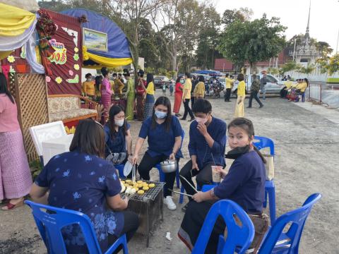 งานประเพณีบุญกุ้มข้าวใหญ่ข้าวจี่ยักษ์2564