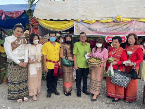 งานประเพณีบุญกุ้มข้าวใหญ่ข้าวจี่ยักษ์2564