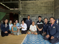 เทศบาลตำบลบัวงามร่วมกับโรงพยาบาลส่งเสริมสุขภาพตำบลหนองสนม มอบไม้เท้า (Walker) ให้กับผู้สูงอายุในพื้นที่บ้านหนองสนม ตำบลบัวงาม อำเภอเดชอุดม จังหวัดอุบลราชธานี